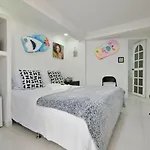 Bay Winds Inn